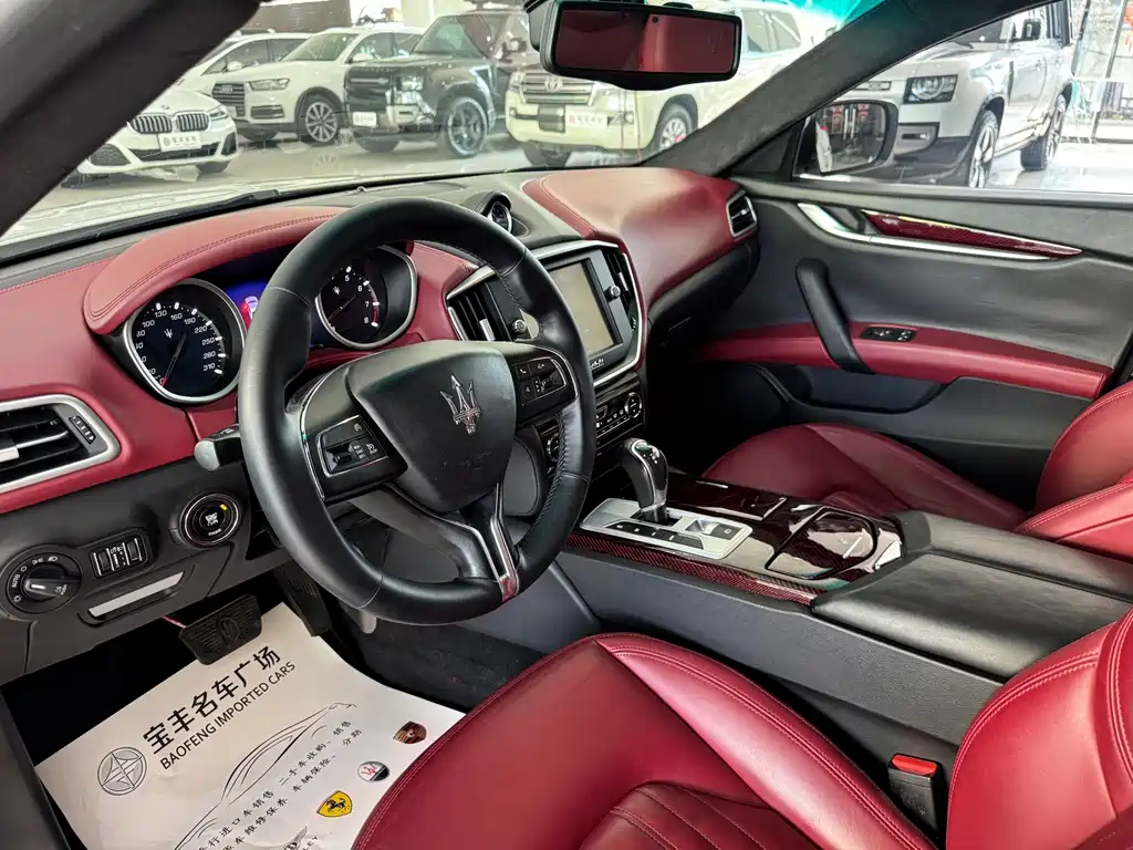 Maserati Ghibli — миниатюра 5