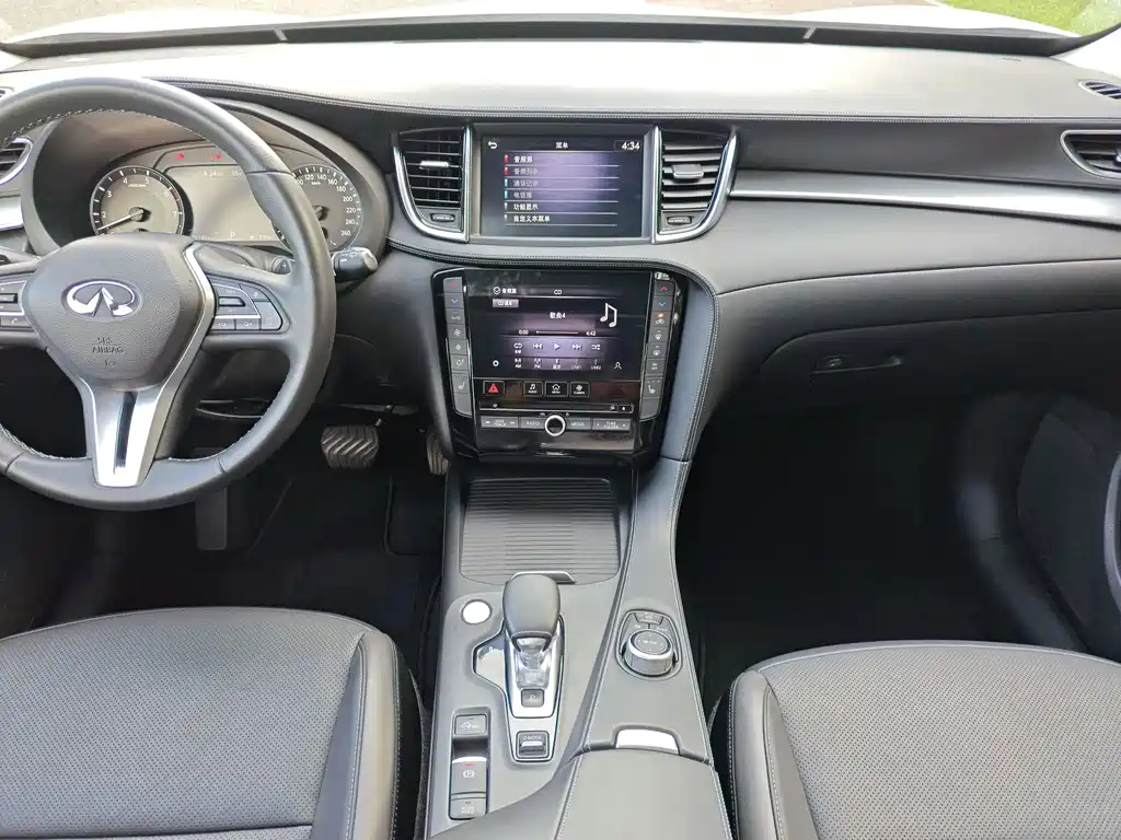 Infiniti QX50 — миниатюра 18