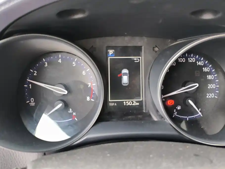 Toyota C-HR — миниатюра 14