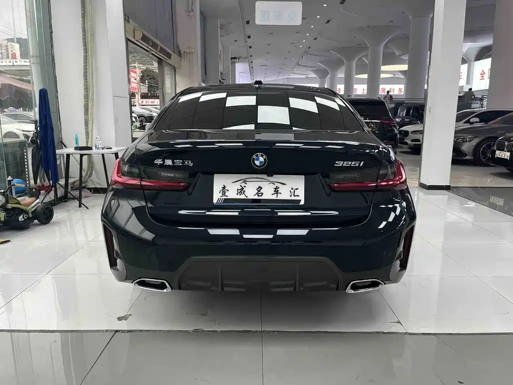 BMW 3 Series — миниатюра 5