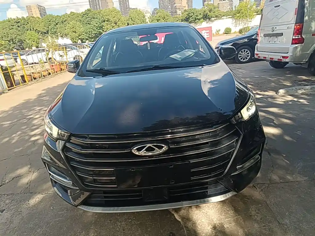 Chery Arrizo 5 PLUS — миниатюра 3