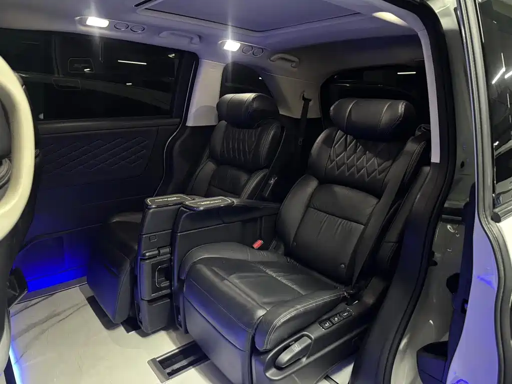 Honda Elysion — миниатюра 6
