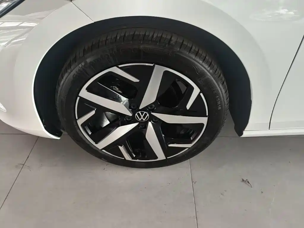 Volkswagen Lamando — миниатюра 23