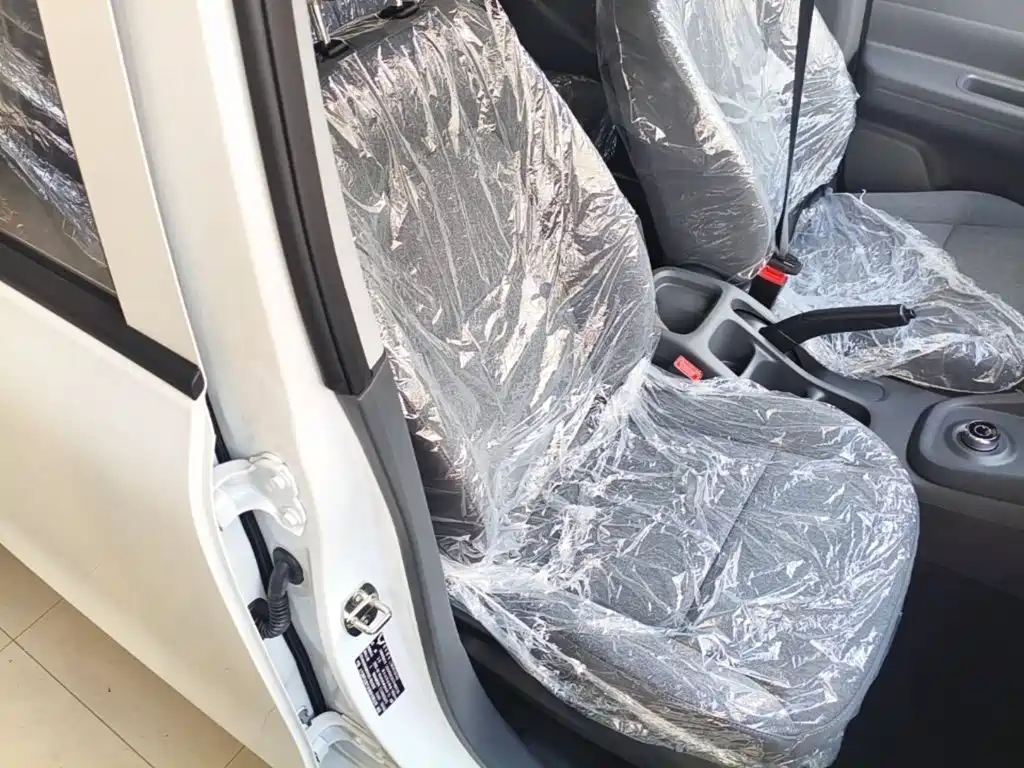 Wuling Hongguang EV — миниатюра 25