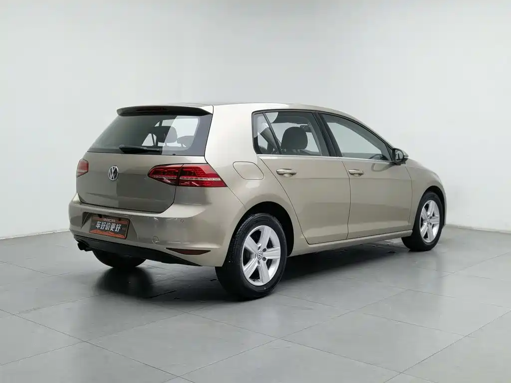 Volkswagen Golf — миниатюра 2