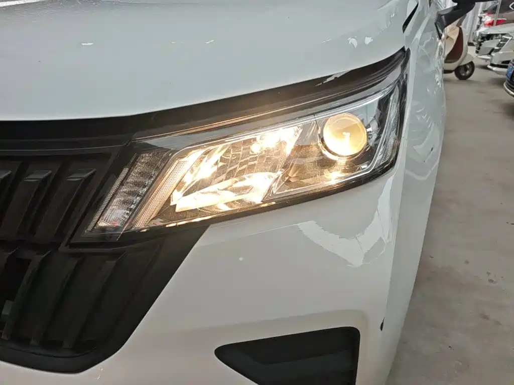 Wuling Jiachen — миниатюра 24