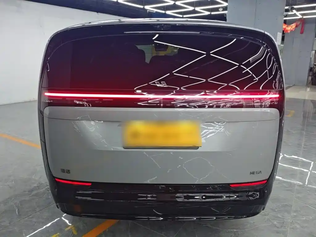 Li Auto Li MEGA — миниатюра 6