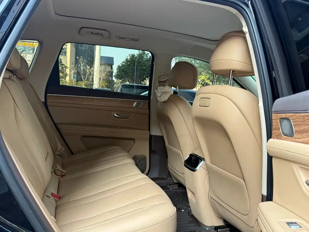 AITO ASK THE WORLD M7