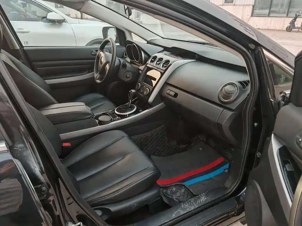 MAZDA CX 7