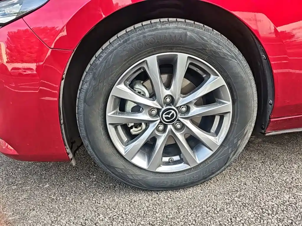 Mazda 3 Axela — миниатюра 23