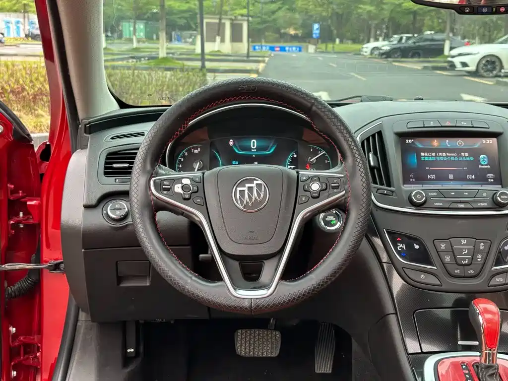 Buick Regal — миниатюра 7