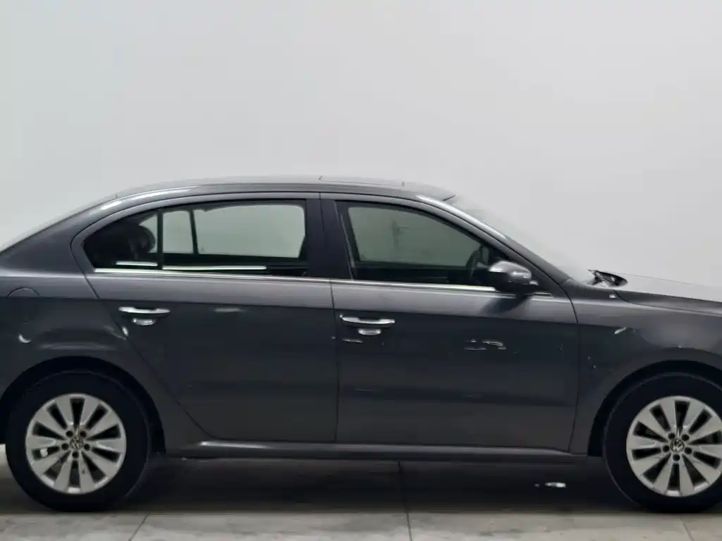 Volkswagen Lavida — миниатюра 8