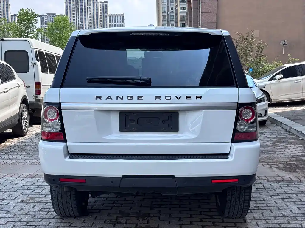Land Rover Sport — миниатюра 5