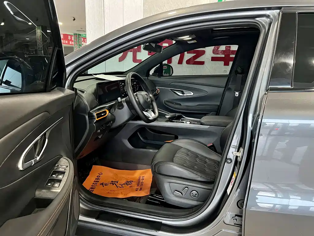 Changan UNI-T 1.5T Flagship Type, фото 5