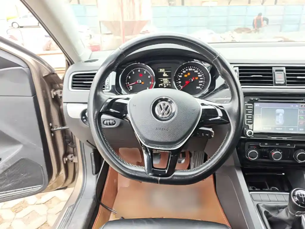Volkswagen Sagitar — миниатюра 11