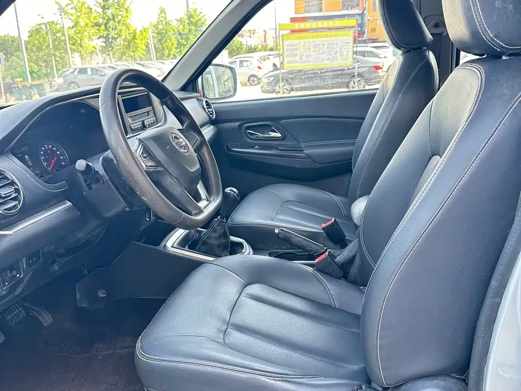 Dongfeng Rich — миниатюра 8