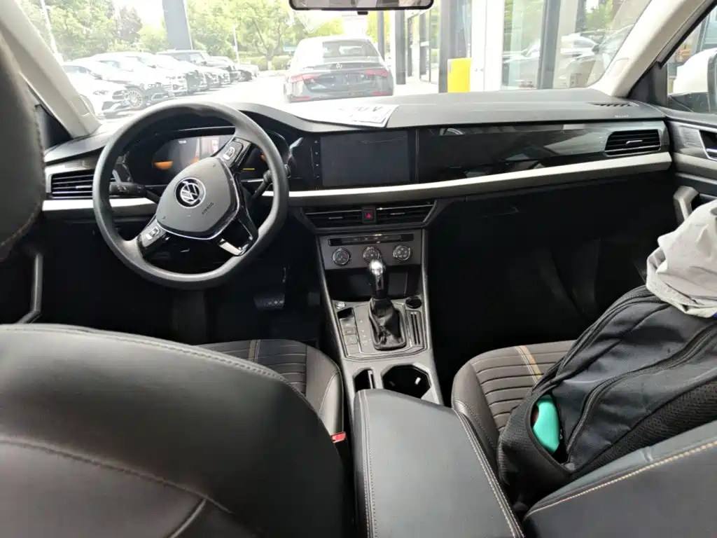 Volkswagen Lavida — миниатюра 14
