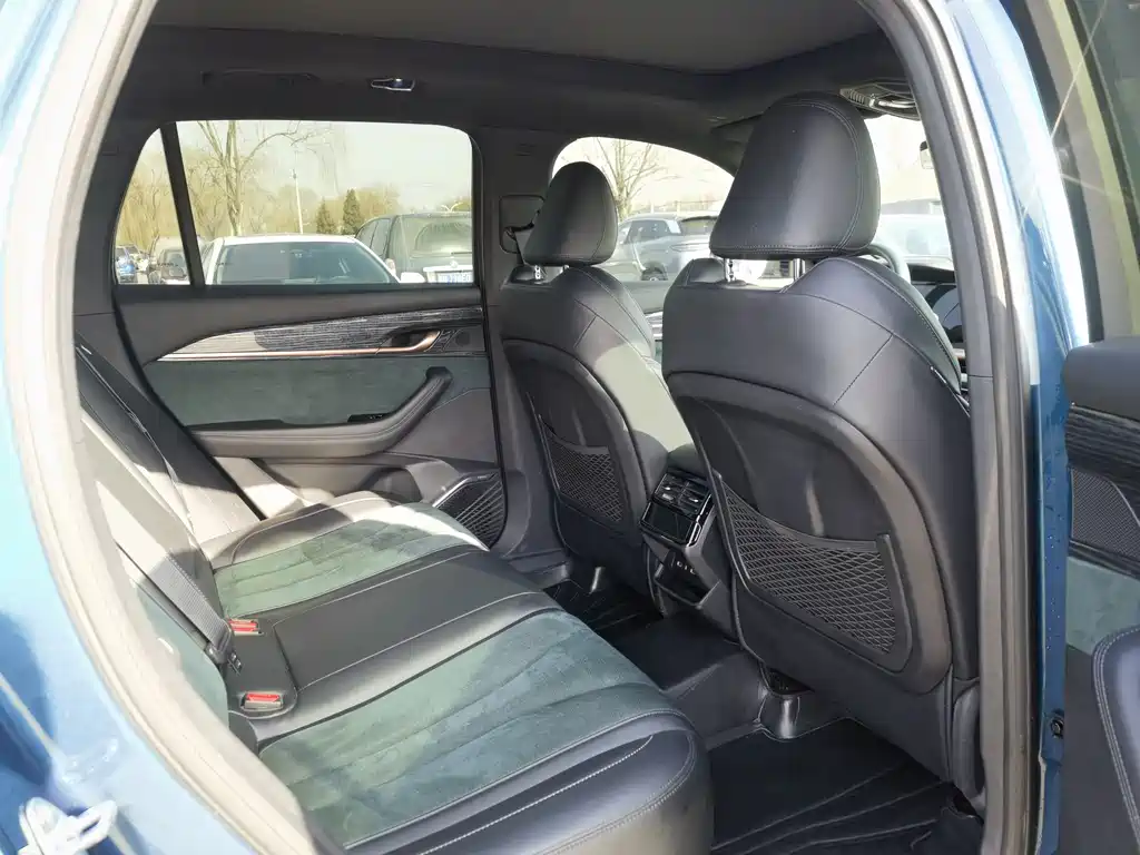 GEELY AUTOMOBILE XINGYUE L