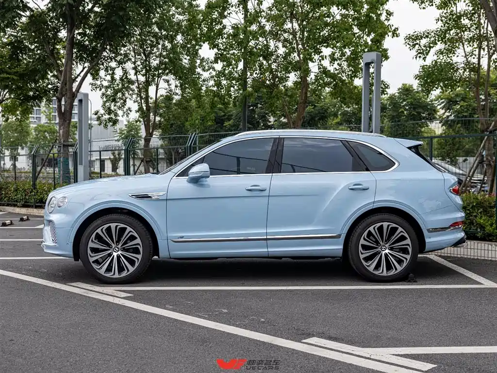 Bentley Bentayga 4.0T V8, фото 7