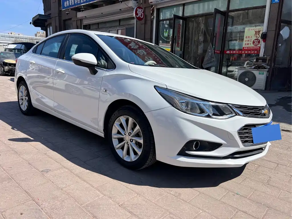 Chevrolet Cruze — миниатюра 3