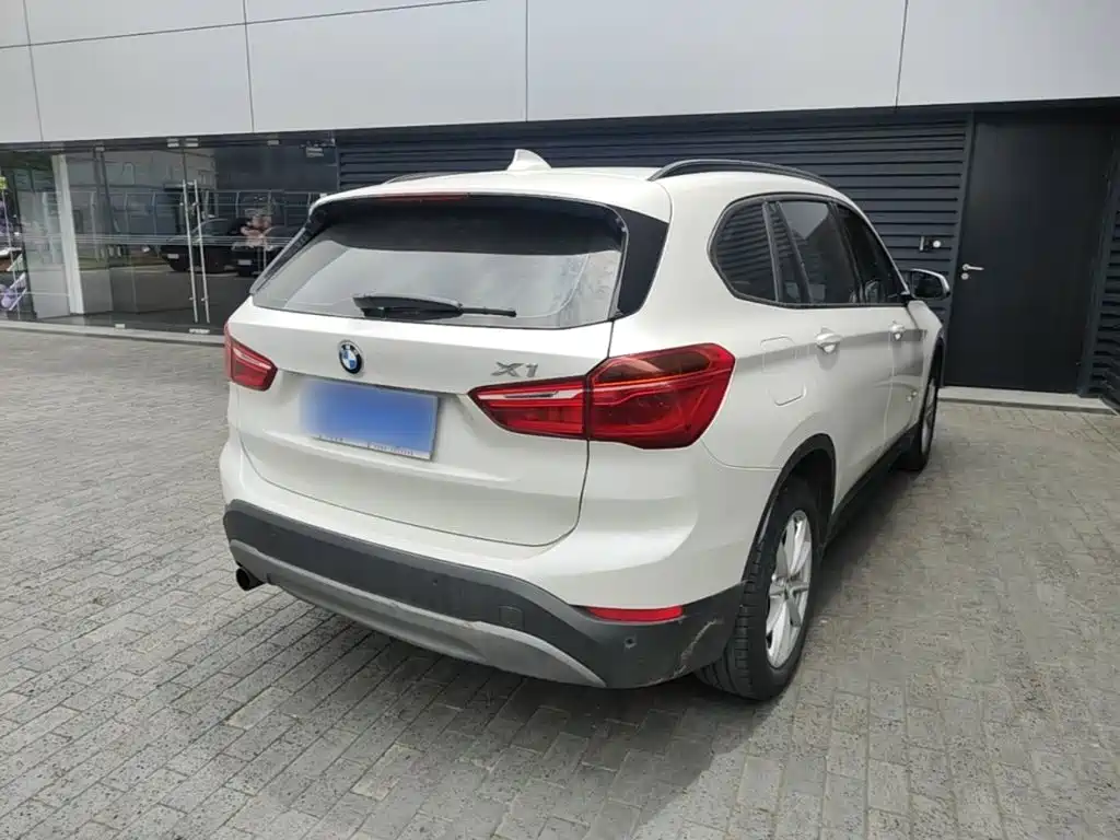 BMW X1 2016 sDrive18Li Fashion
