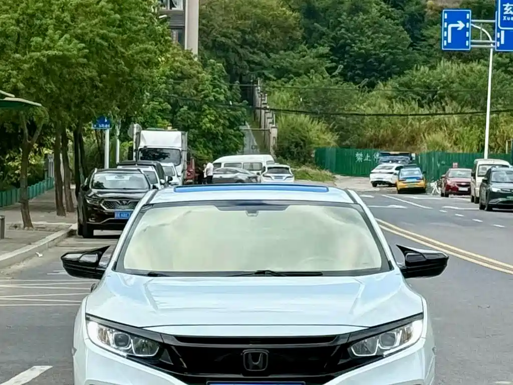 Honda Civic — миниатюра 2