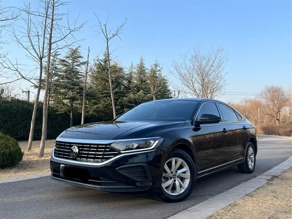 Volkswagen Passat 2024