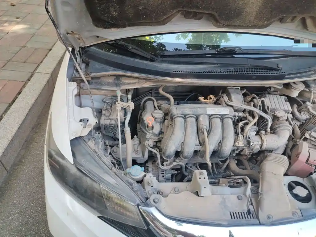Honda Fit — миниатюра 18