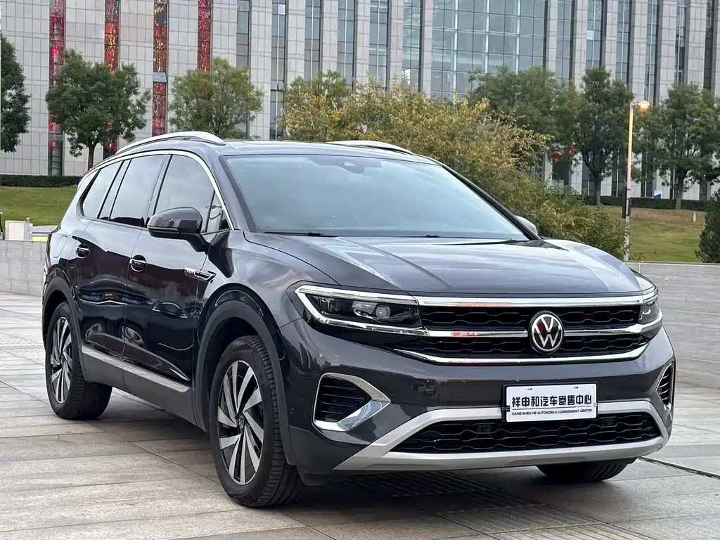 Volkswagen Viloran 2022 380TSI Luxury Pro 7 мест