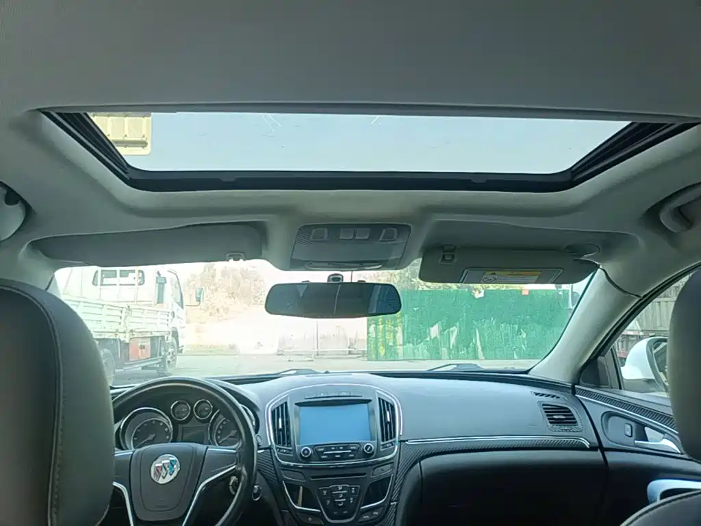 Buick Regal — миниатюра 18