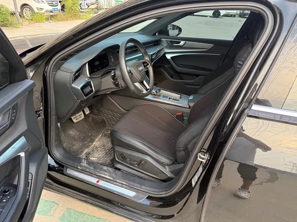 Audi A6L — миниатюра 4