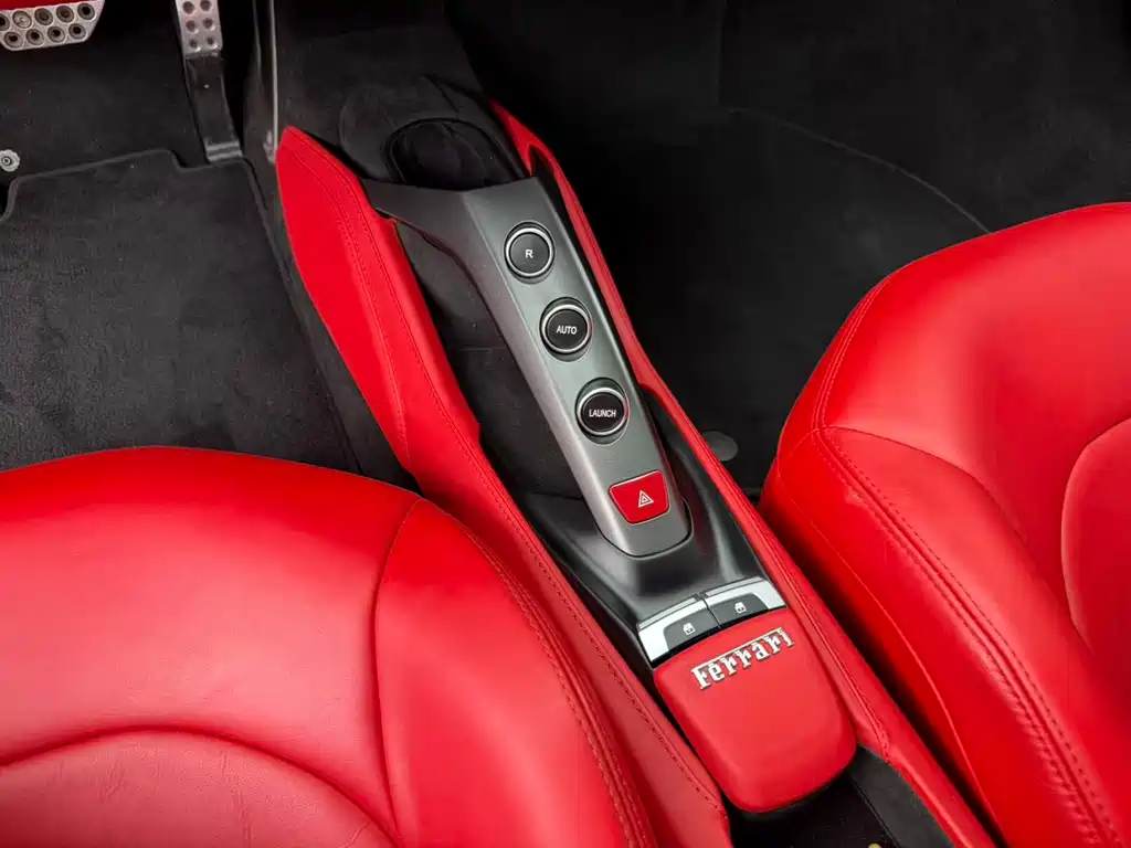 Ferrari 488 — миниатюра 8