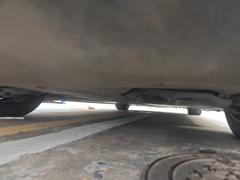 Tesla Model 3 — миниатюра 24