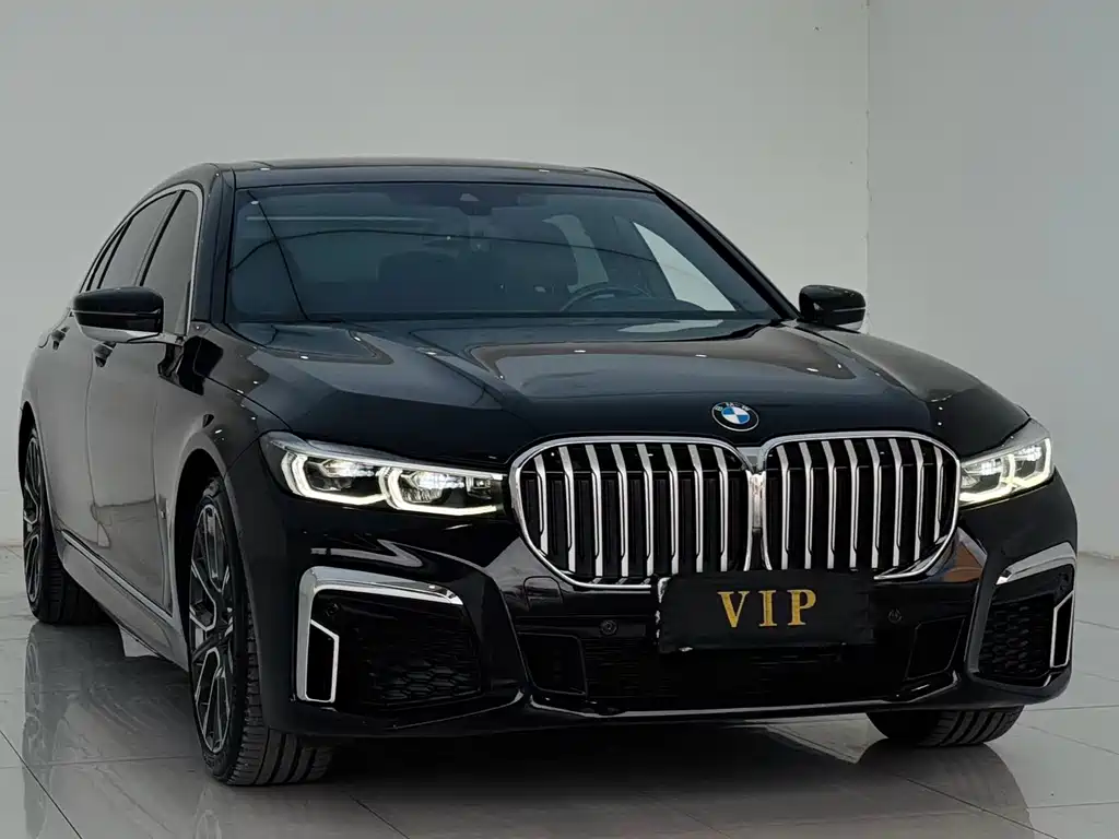 BMW 7 Series — миниатюра 2
