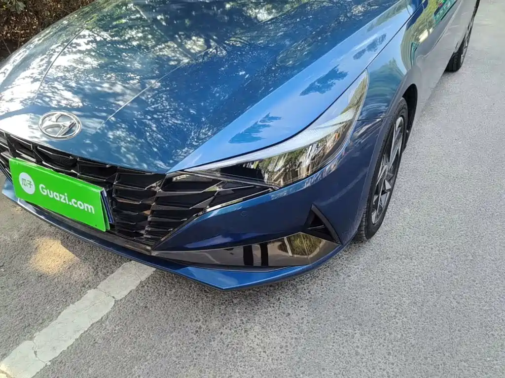 Hyundai Elantra — миниатюра 24