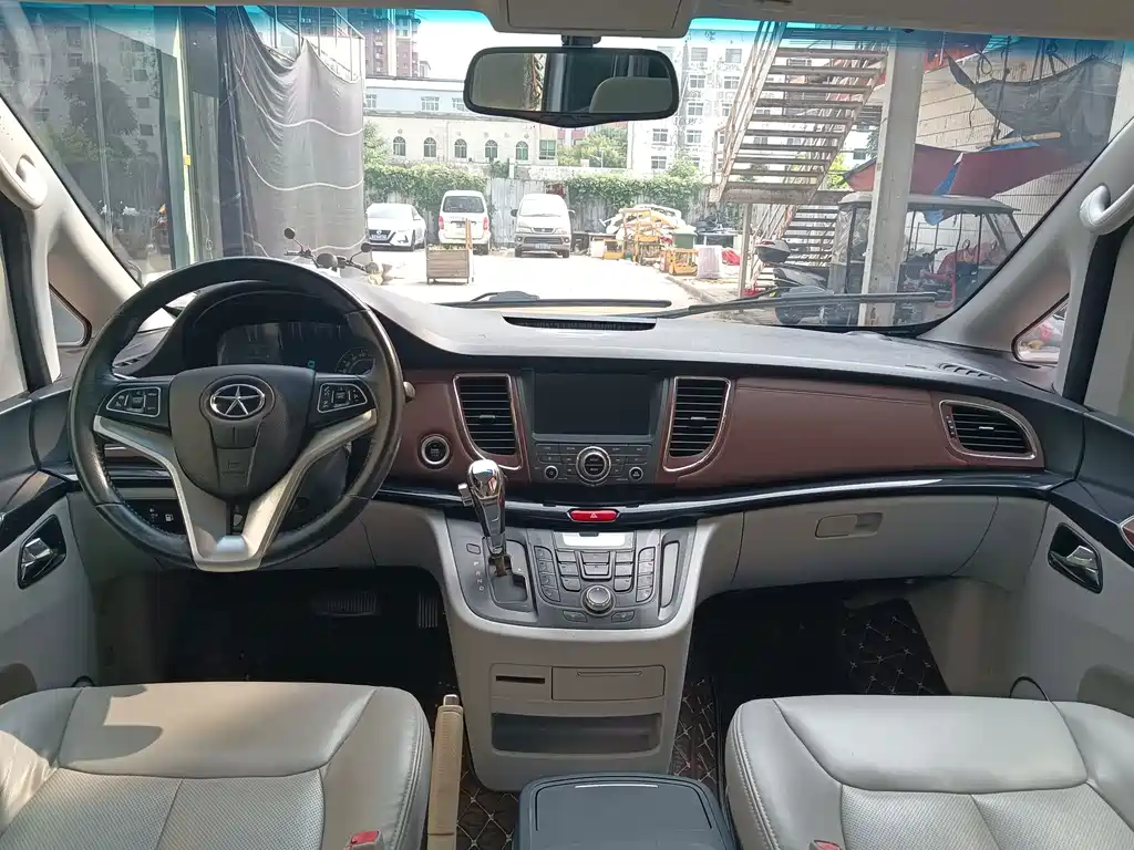 JAC Refine M5 — миниатюра 12
