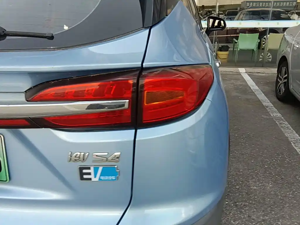 JAC JAC iEVS4 — миниатюра 8