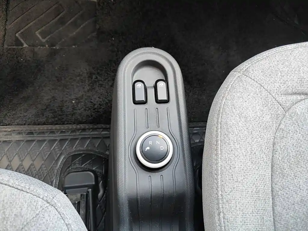 Wuling MINIEV — миниатюра 14