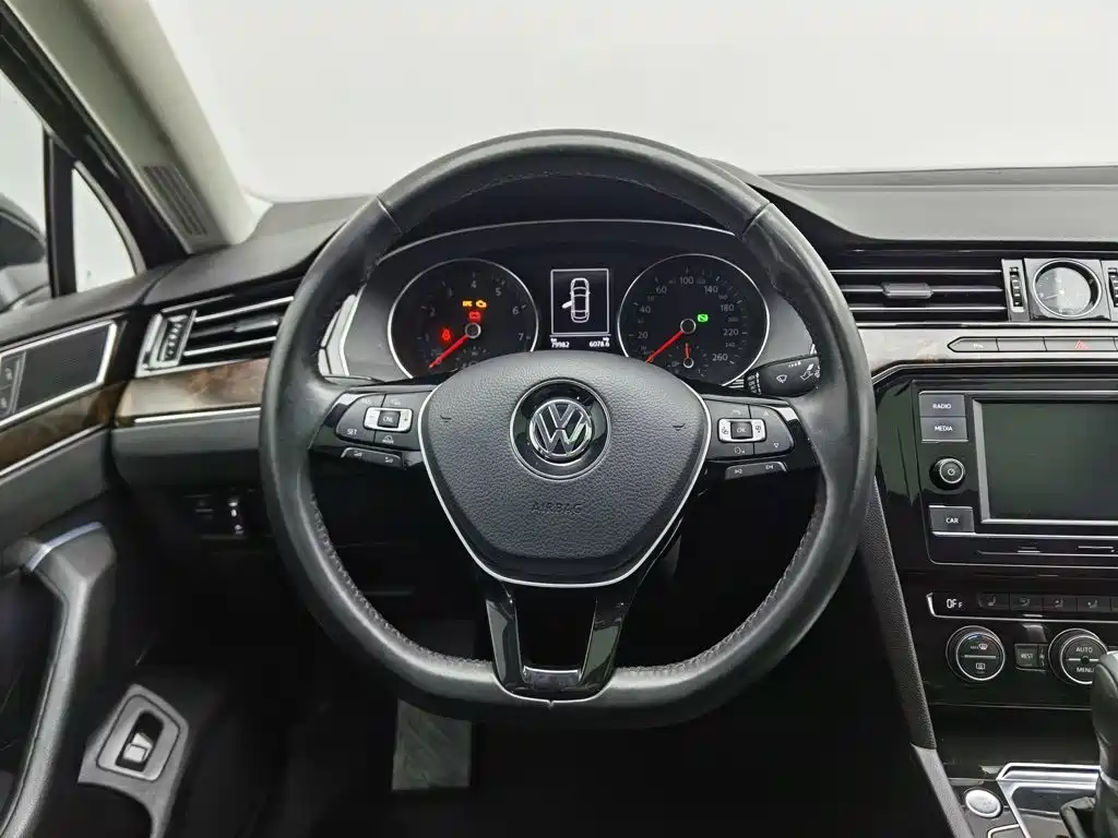 Volkswagen Magotan — миниатюра 11
