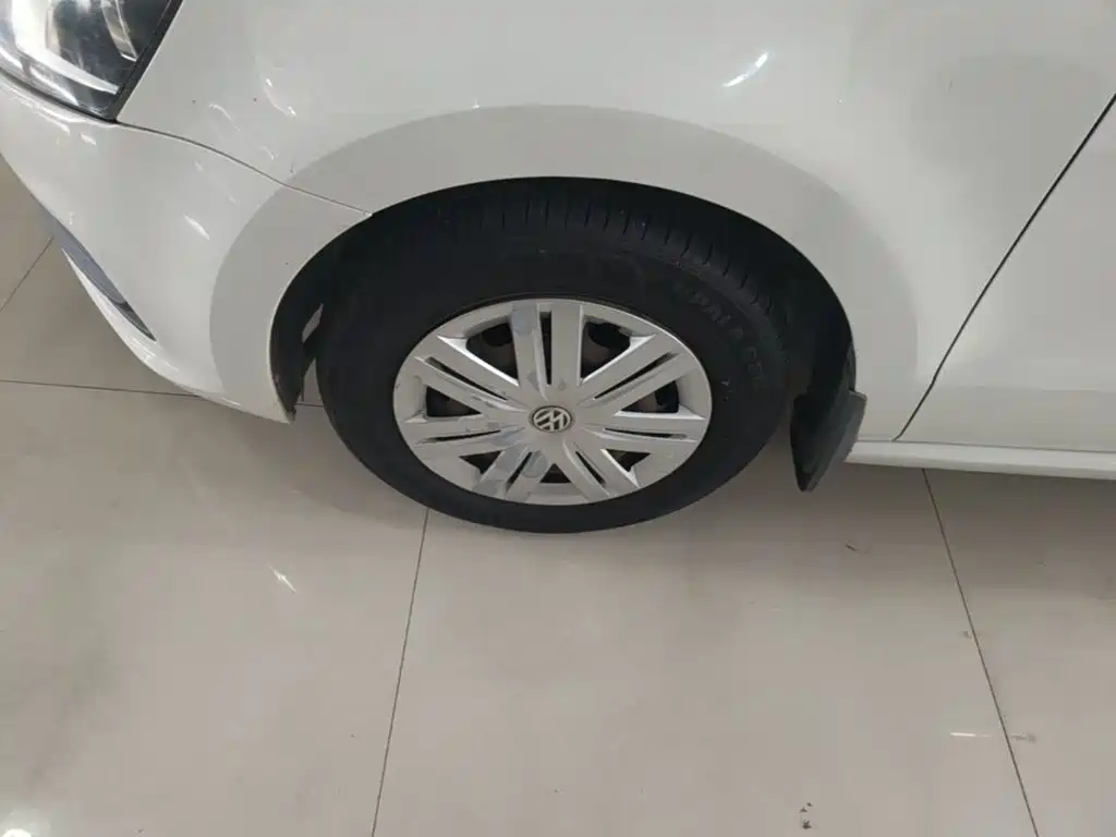Volkswagen Polo — миниатюра 23