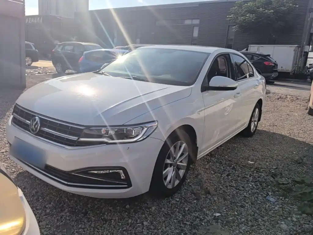 Volkswagen Bora — миниатюра 2