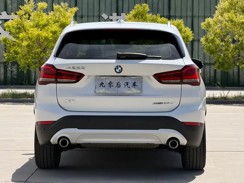 BMW X1 2022 sDrive25Li Lead