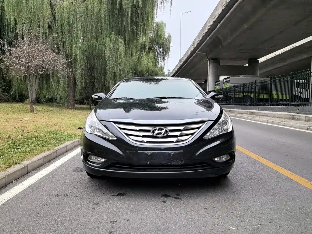 Hyundai Sonata — миниатюра 2