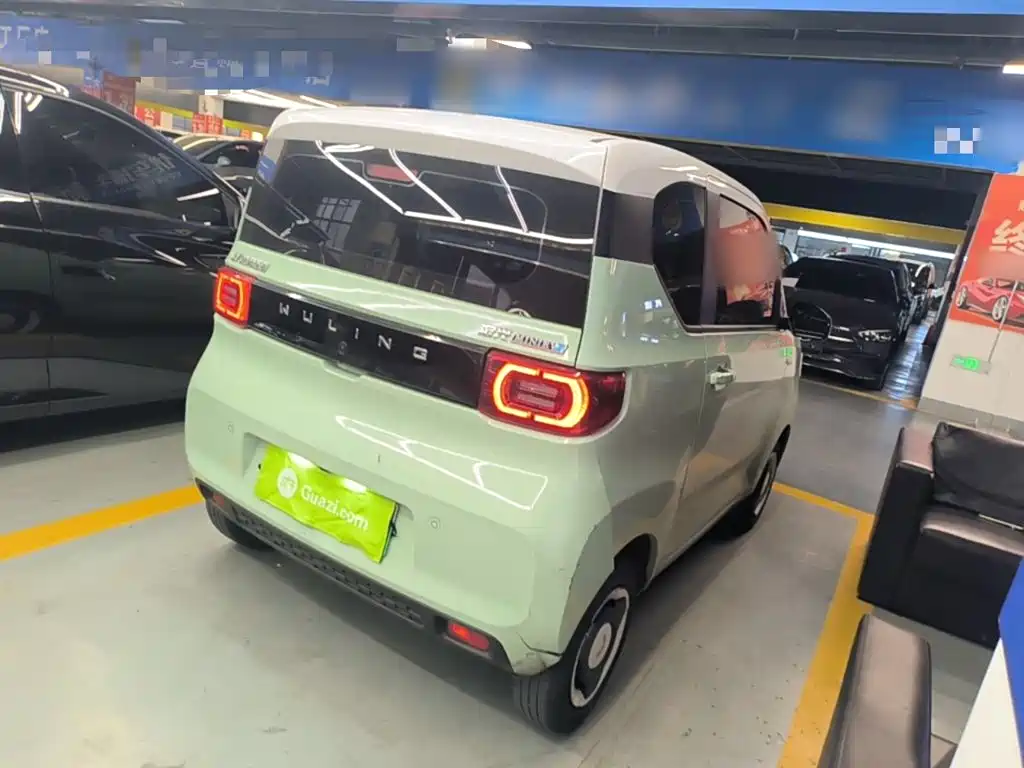 Wuling MINIEV — миниатюра 7