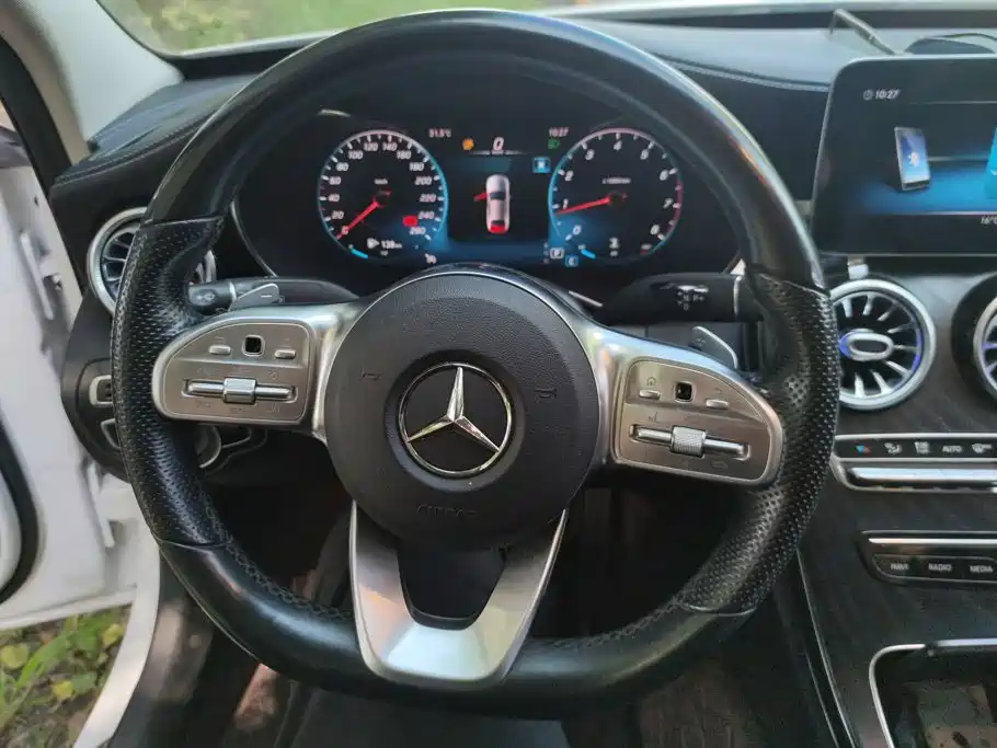 Mercedes-Benz C-Class — миниатюра 15