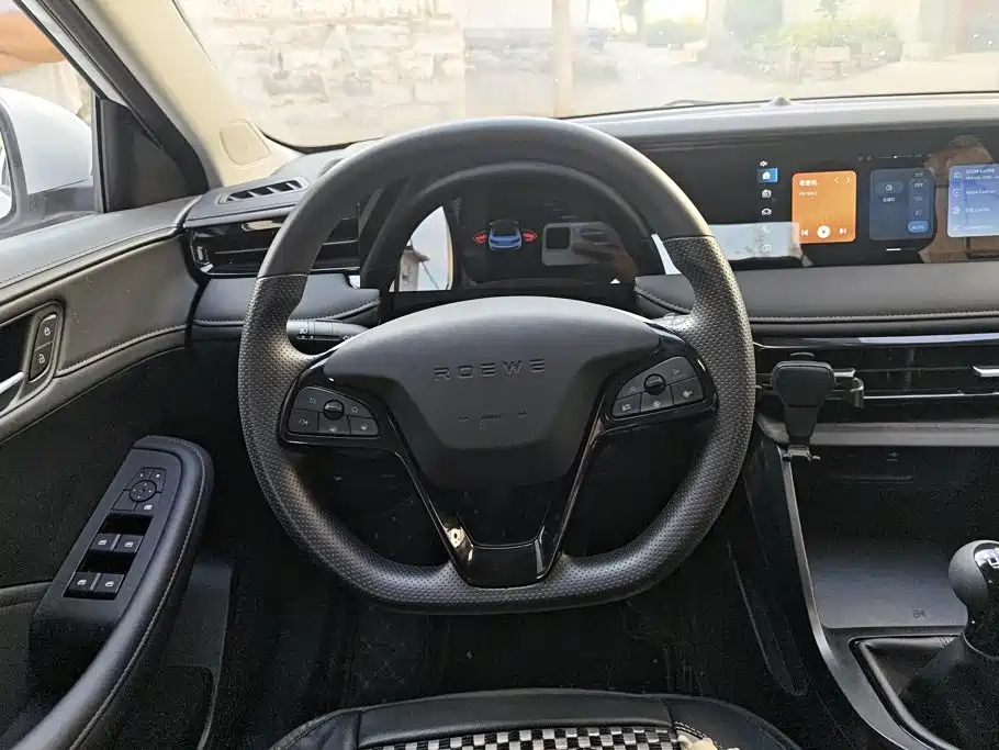 Roewe i5 — миниатюра 15