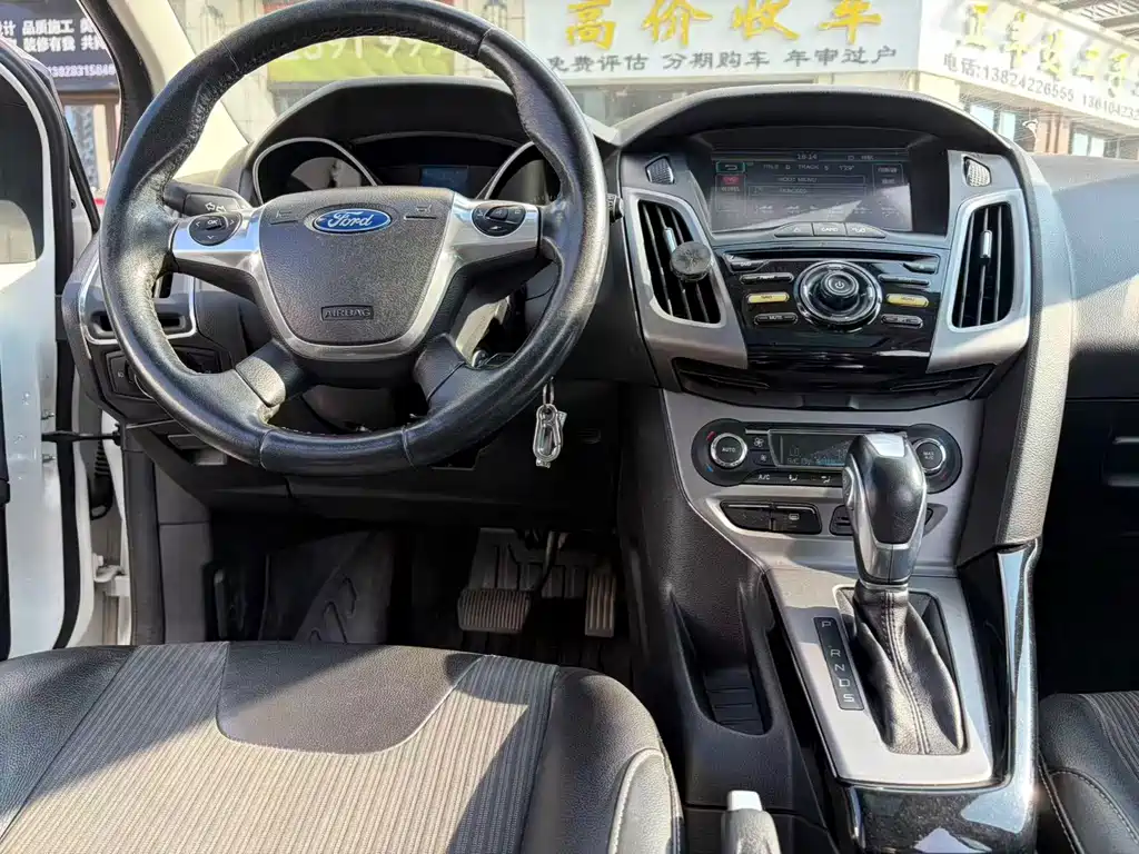 Ford Focus — миниатюра 6