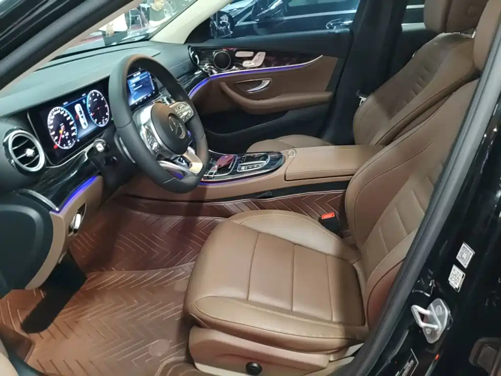 Mercedes-Benz E-Class — миниатюра 15