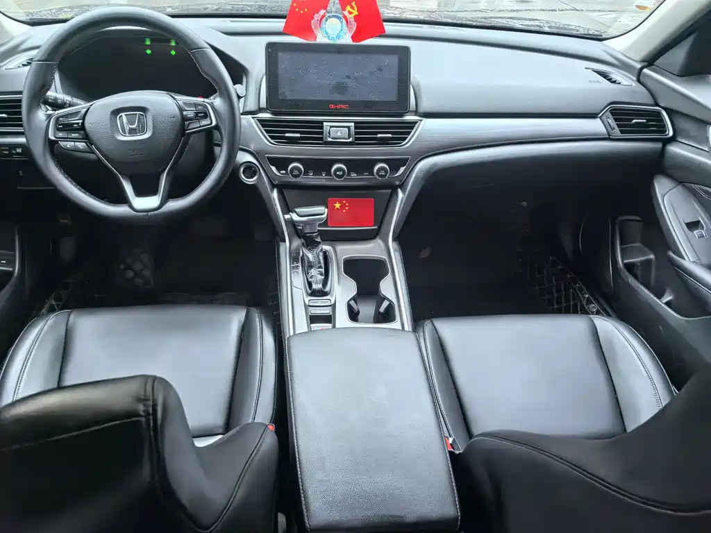 Honda Accord — миниатюра 8