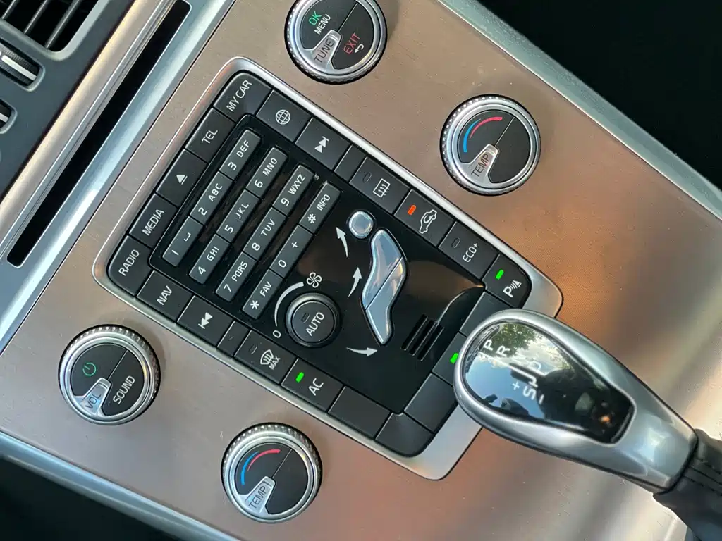 Volvo XC60 — миниатюра 14